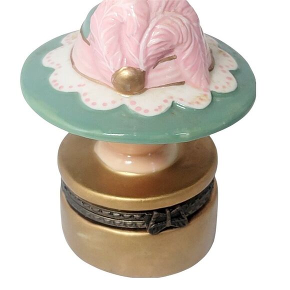 Vintage Green with Pink Bow Victorian Hat Hinged Trinket Box includes Trinket - Picture 6 of 10